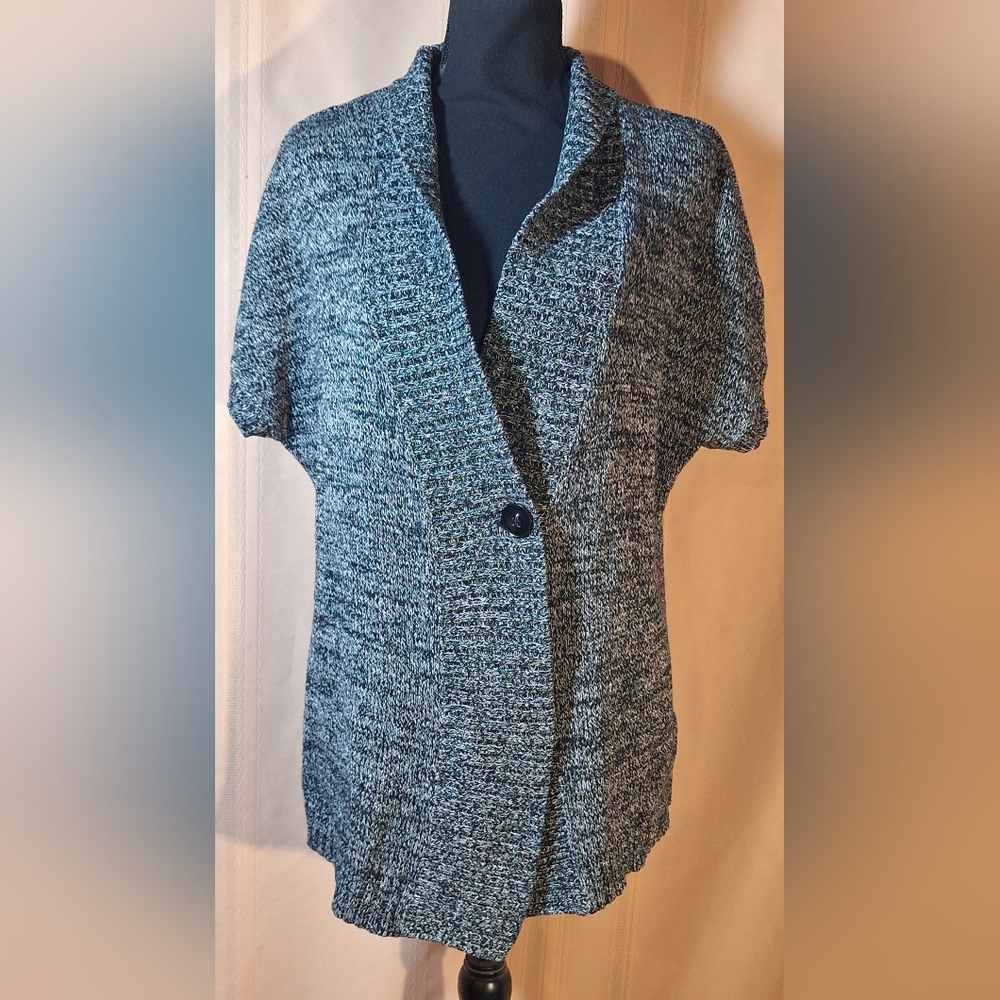 YVES? Elegant Short Sleeve Knit Cardigan